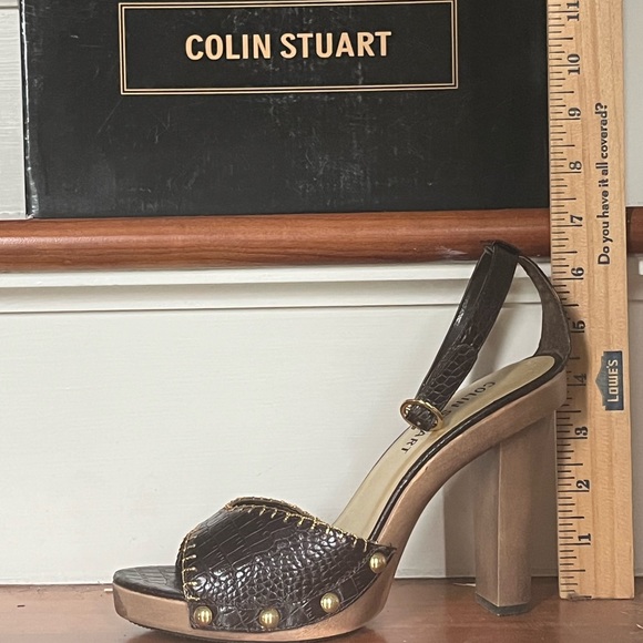 Shoes size 6.5 - Picture 10 of 10